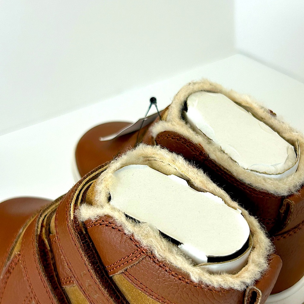 NWT Kids UGG shoes size Toddler 10 - Picture 8 of 14